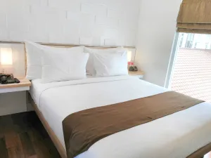 Image of Alimar Hotel