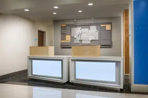 Image of Holiday Inn Express & Suites Oakhurst-Yosemite Park Area by IHG