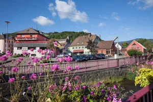 Image of Logis Hostellerie Motel Au Bois Le Sire