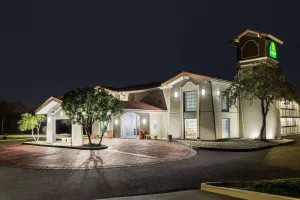 Image of La Quinta Inn by Wyndham San Antonio Lackland