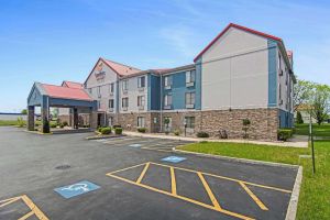 Image of Comfort Suites near I-80 and I-94