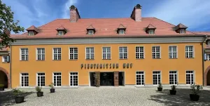 Image of Piesteritzer Hof - Hotel Garni