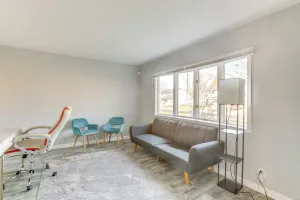 Image of 3 Mi to Dtwn: Home w/ Yard in Newark