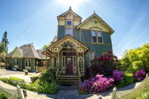 Image of Swantown Inn