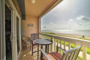 Image of Oceanfront Corpus Christi Escape w/ Community Pool