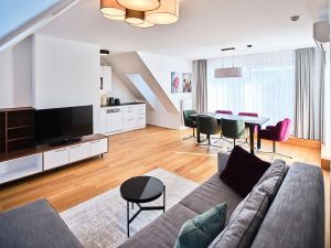 Image of MyFavorit Apartments - Spacious Apartments next to Puplic Transport U1 direct connection to Citycenter