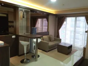 Image of Homey Studio Gateway Pasteur Apartment near Exit Toll By Travelio