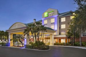 Image of Holiday Inn Express & Suites Sarasota East by IHG