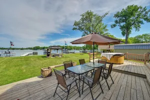Image of Lakefront Warsaw Home w/ Private Dock + Golf Cart