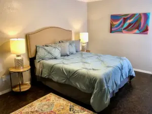 Image of Private Bedroom Suite - Communal House near Integris Private