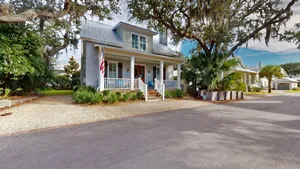 Image of OCEAN HUES OCEAN OAKS home