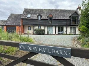 Image of Owlbury Hall Barn