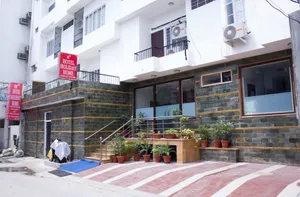 Image of Hotel Holiday Home