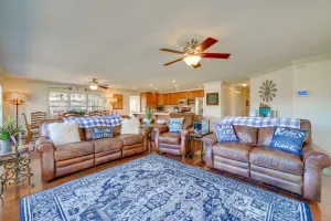 Image of Spacious Vacation Rental Home on Eufaula Lake!