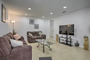 Image of New! Laplace Townhome, 9 Mi to Lake Pontchartrain!