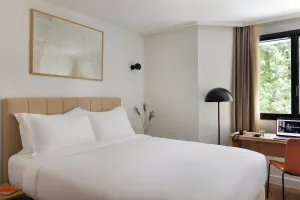 Image of Yvette Hotel Porte de Versailles, Sonder by Marriott Bonvoy