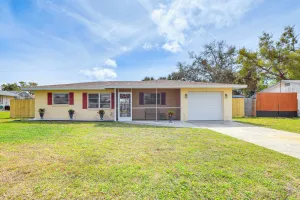Image of Venice Home w/ Fenced Yard: 4 Mi to Beach!