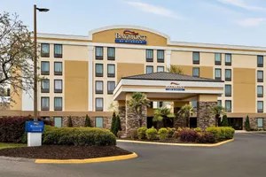 Image of Baymont by Wyndham Augusta West
