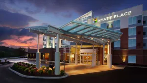 Image of Hyatt Place Hollywood Casino &amp; Racetrack Pittsburgh South