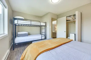 Image of Pet-Friendly Hoquiam Cottage Near River Access!