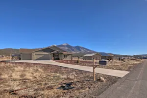 Image of Flagstaff Home with Views - Near Arizona Snowbowl!