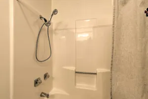 Image of Downtown Red River Retreat with Mtn Views and Yard