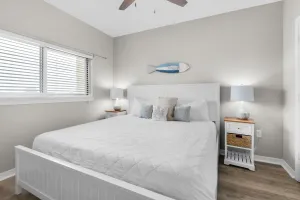 Image of Emerald Isle unit 206