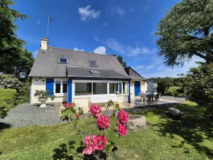 Image of Holiday Home With Well-kept Garden in Plourivo