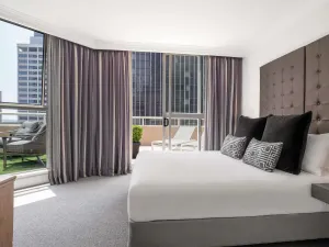 Image of Mantra 2 Bond Street