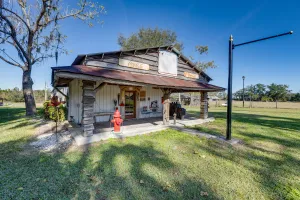 Image of Rustic Lake City Studio Near Ichetucknee Springs!