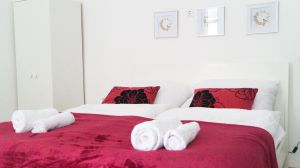 Image of Sleek Studio Apt - Suitable for Longstays