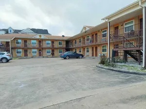 Image of OYO American Inn And Suites Victoria