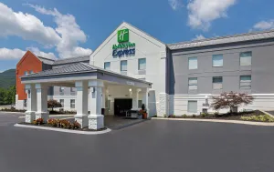 Image of Holiday Inn Express And Suites Kimball by IHG