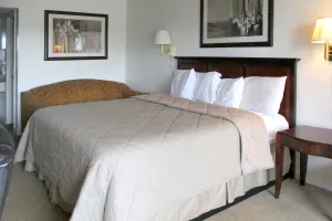 Image of American Inn and Suites