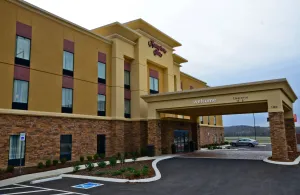 Image of Hampton Inn Pulaski