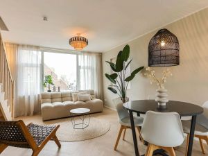 Image of Pleasant holiday home in Vrouwenpolder with garden
