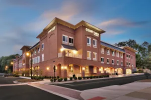 Image of Courtyard by Marriott Atlanta Duluth Downtown