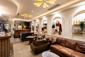 Image of Shichi Hotel