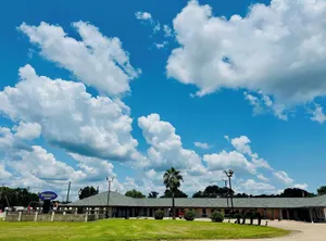 Image of Western Inn