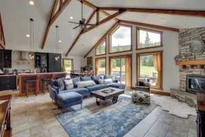 Image of Hot Tub & Fire Pit: Cle Elum Escape!
