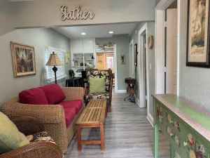 Image of 3 Bedroom Fenced Backyard Patio Grill Firepit Minutes to Palm Beach