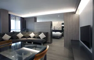 Image of M1 North Point Hotel