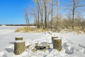 Image of Log Home w/ Deck & Sunset Views: 19 Mi to Oconto!