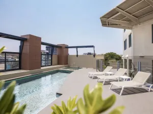 Image of Mantra on Queen