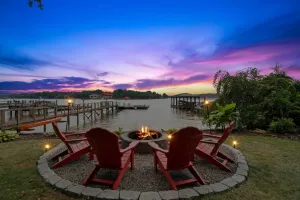 Image of Commodore Bay Waterfront Home on Lake Norman!