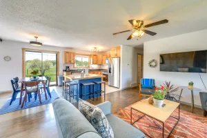 Image of Family-Friendly Lander Home Rental Yard, Patio!