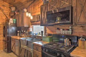 Image of Missouri Vacation Rental With Fire Pit Access