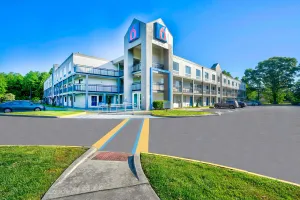 Image of Motel 6 Virginia Beach