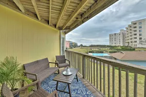 Image of Bright Emerald Isle Condo with Private Beach Access!