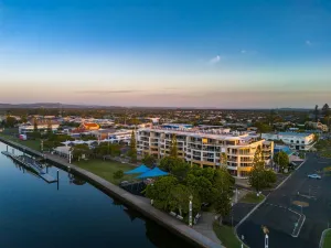 Image of Riverside Holiday Apartments